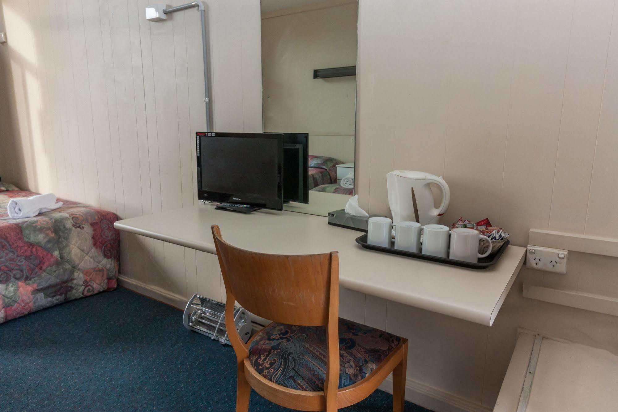 Moruya Waterfront Hotel Motel Esterno foto
