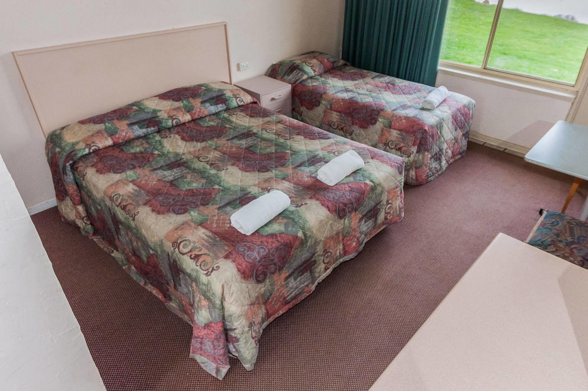 Moruya Waterfront Hotel Motel Esterno foto